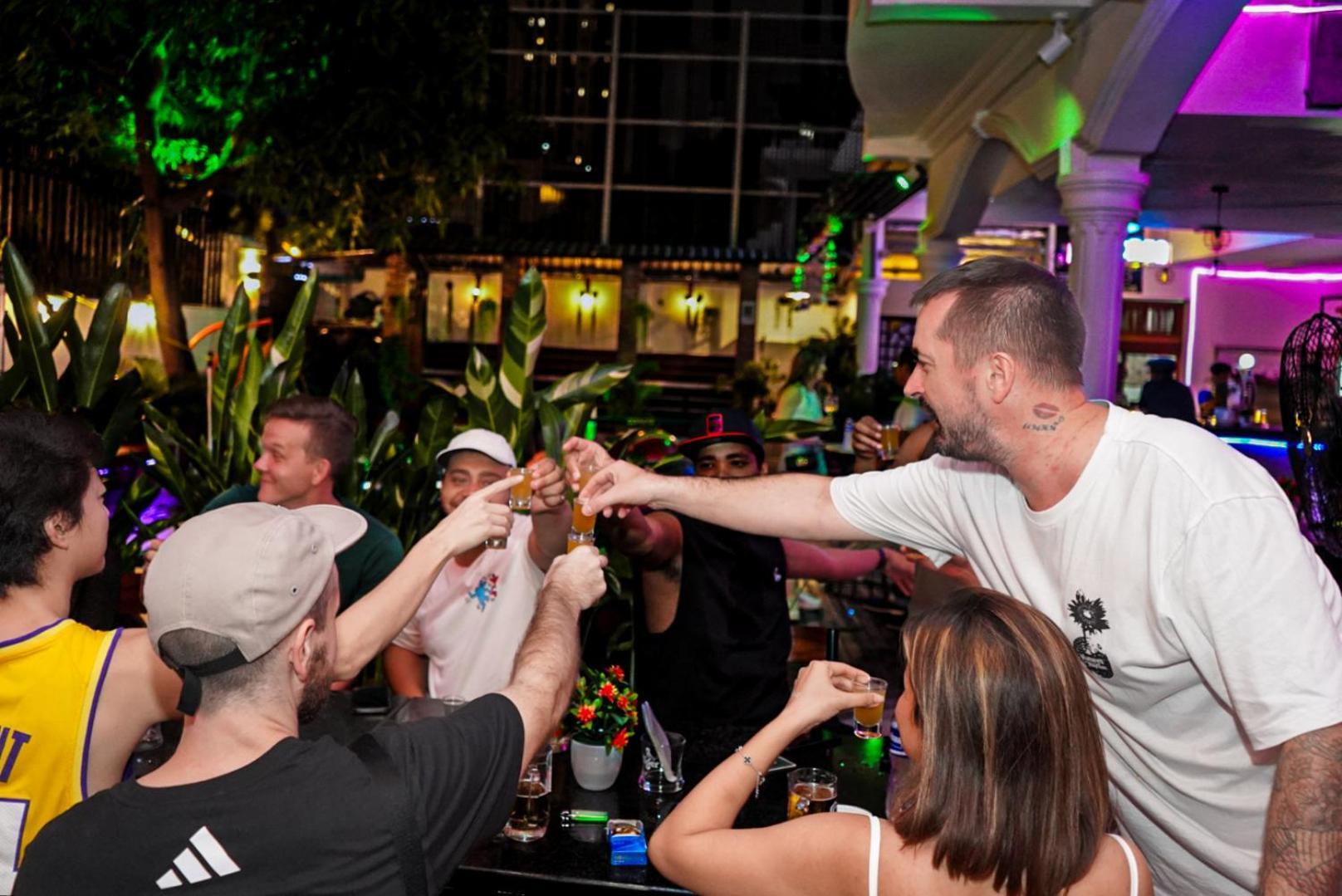 פנום פן Bliss & Beats Hostel מראה חיצוני תמונה